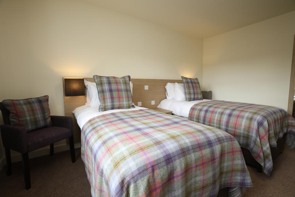 The Craven Heifer Inn Kelbrook المظهر الخارجي الصورة